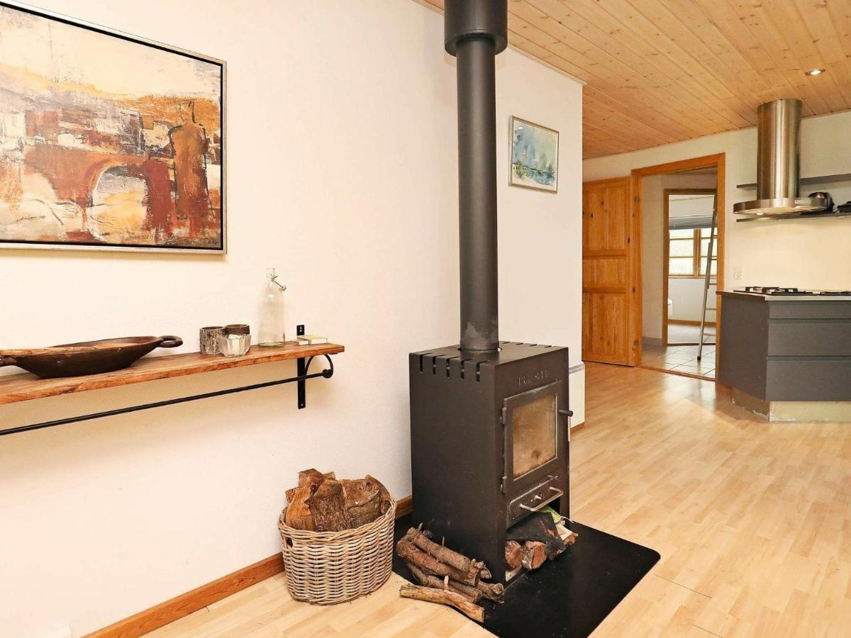 6 Person Holiday Home In L S Laeso Exteriör bild