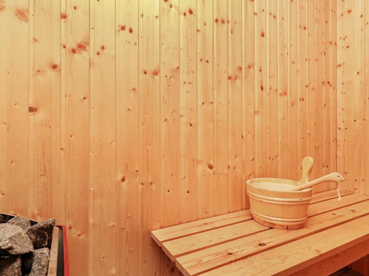6 Person Holiday Home In L S Laeso Exteriör bild